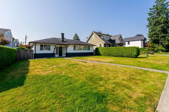 333 East 21 Street, North Vancouver For Sale - image 37
