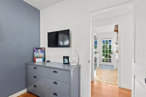 1275 Brantwood Road, North Vancouver For Sale - image 18