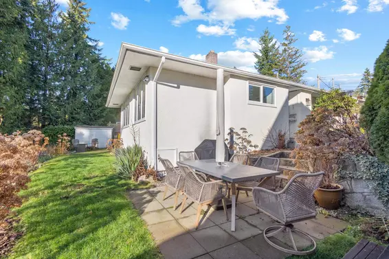 1275 Brantwood Road, North Vancouver For Sale - image 20