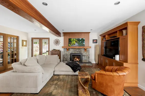 5439 Indian River Drive, North Vancouver For Sale - image 14