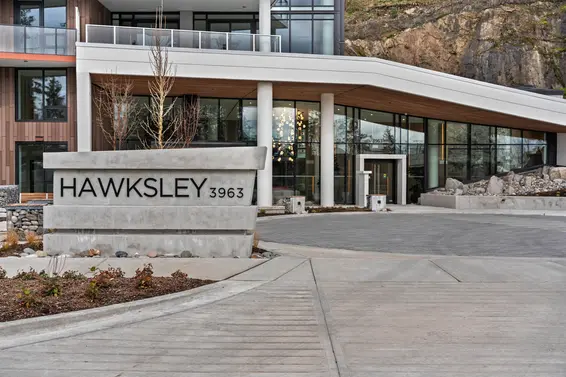 202 3963 Uplands Way, West Vancouver