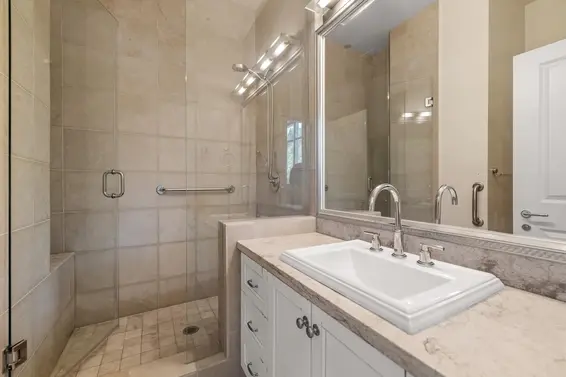 PH2 2200 Chippendale Road, West Vancouver For Sale - image 36