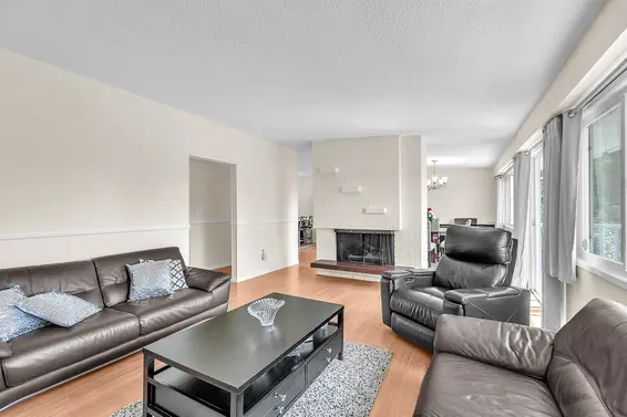 693 Plymouth Drive, North Vancouver For Sale - image 10