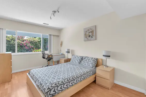 693 Plymouth Drive, North Vancouver For Sale - image 27