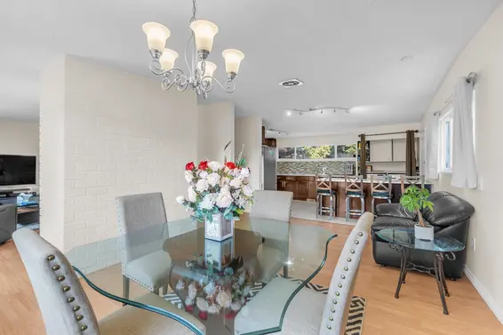 693 Plymouth Drive, North Vancouver For Sale - image 32