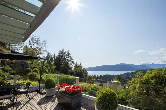 5267 Aspen Drive, West Vancouver For Sale - image 7