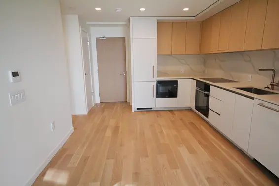 604 3963 Uplands Way, West Vancouver For Sale - image 2