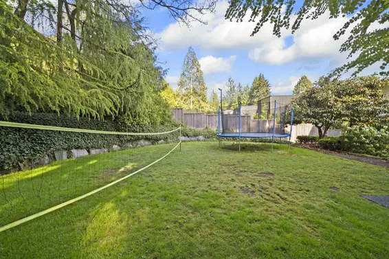 4075 Rose Crescent, West Vancouver For Sale - image 3