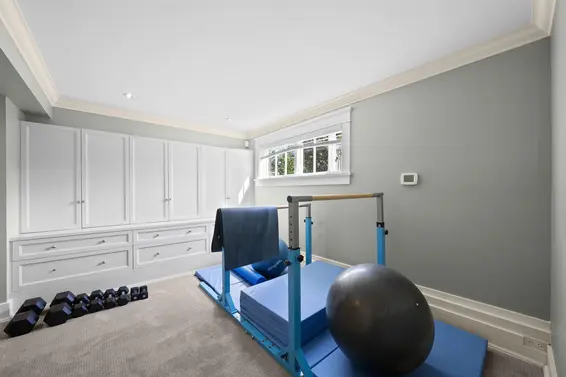 4075 Rose Crescent, West Vancouver For Sale - image 34