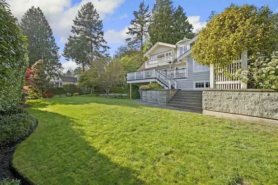4075 Rose Crescent, West Vancouver For Sale - image 5