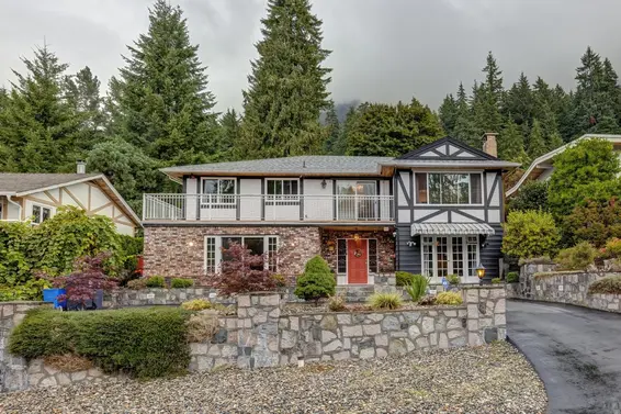 5240 Ranger Avenue, North Vancouver