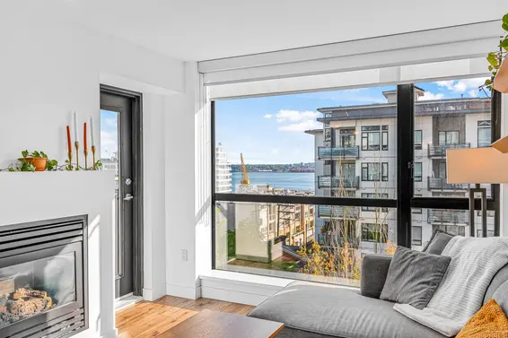 503 124 West 1st Street, North Vancouver For Sale - image 2