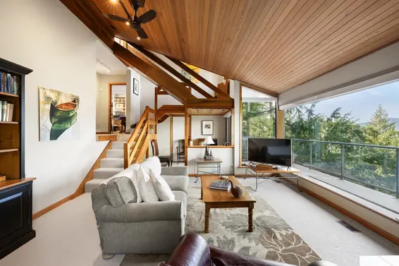 120 Mountain Drive, Lions Bay For Sale - image 22