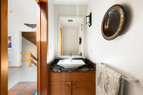 120 Mountain Drive, Lions Bay For Sale - image 6