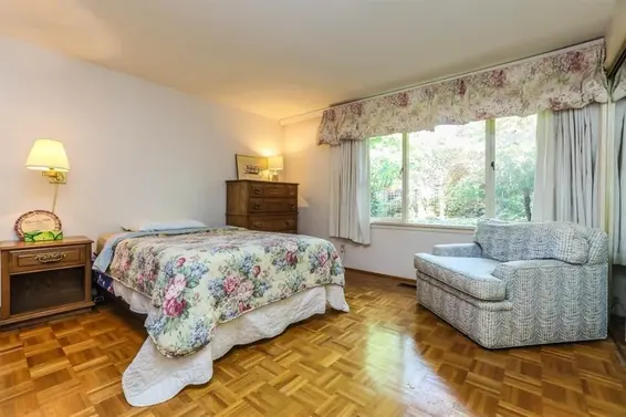 2493 Haywood Avenue, West Vancouver For Sale - image 9