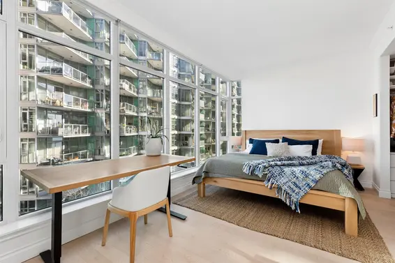 409 185 Victory Ship Way, North Vancouver For Sale - image 14