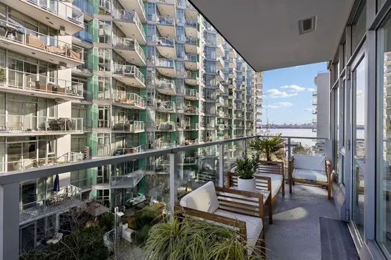 409 185 Victory Ship Way, North Vancouver For Sale - image 23