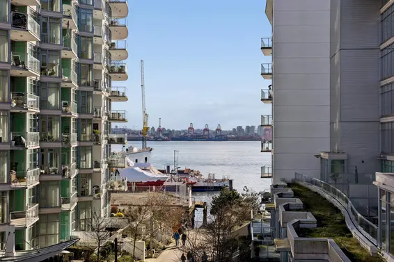 409 185 Victory Ship Way, North Vancouver For Sale - image 24