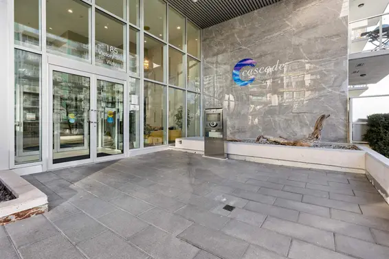 409 185 Victory Ship Way, North Vancouver For Sale - image 28