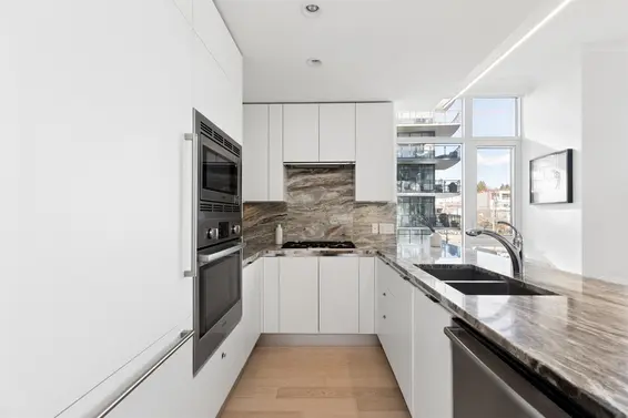 409 185 Victory Ship Way, North Vancouver For Sale - image 4