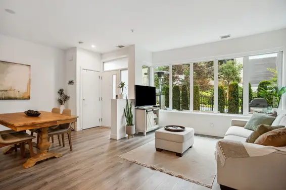 105 2060 Curling Road, North Vancouver For Sale - image 4