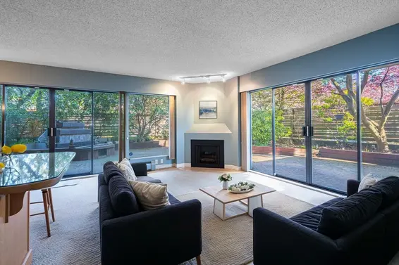 102 747 17th Street, West Vancouver For Sale - image 2