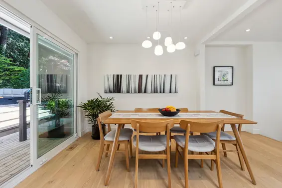 5766 Cranley Drive, West Vancouver For Sale - image 18