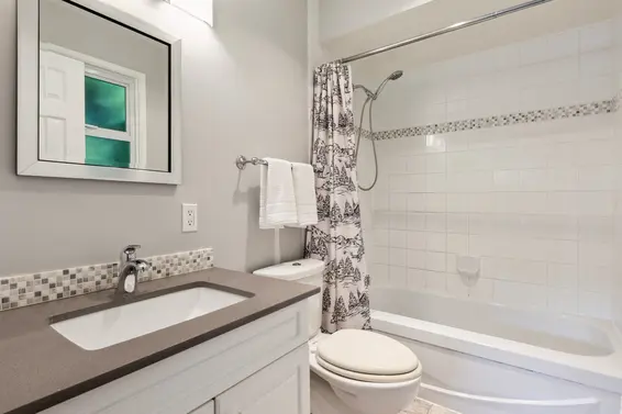 5766 Cranley Drive, West Vancouver For Sale - image 22