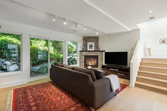 5766 Cranley Drive, West Vancouver For Sale - image 31