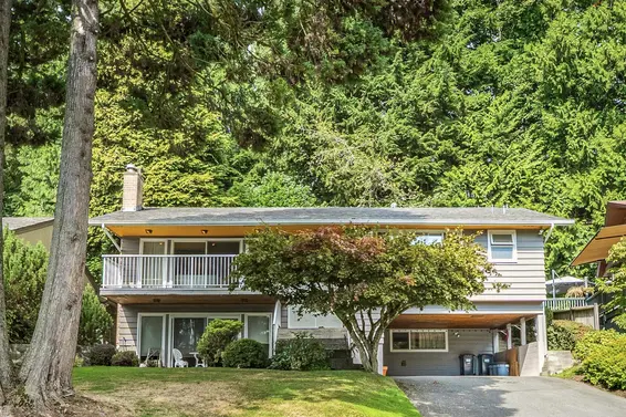 1202 Bracknell Crescent, North Vancouver