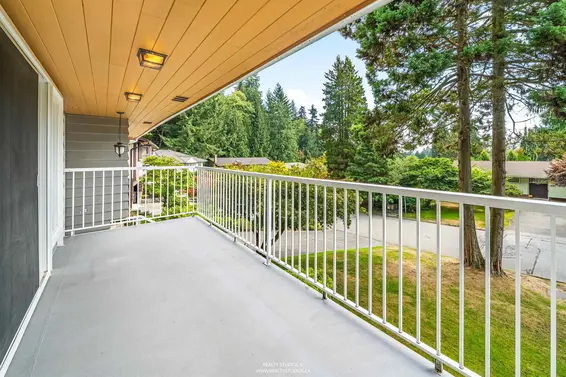 1202 Bracknell Crescent, North Vancouver For Sale - image 31