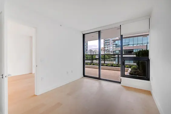 412 135 East 13th Street, North Vancouver For Sale - image 12