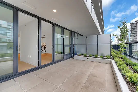 412 135 East 13th Street, North Vancouver For Sale - image 17