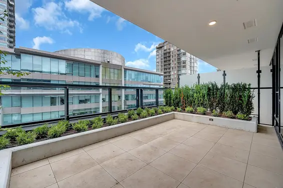 412 135 East 13th Street, North Vancouver For Sale - image 19