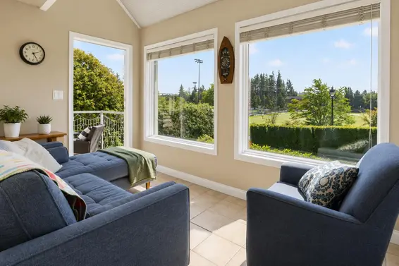 1128 Esplanade Avenue, West Vancouver For Sale - image 10