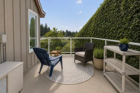 1128 Esplanade Avenue, West Vancouver For Sale - image 11