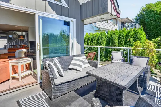 1128 Esplanade Avenue, West Vancouver For Sale - image 12