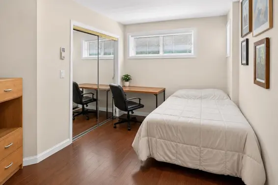 1128 Esplanade Avenue, West Vancouver For Sale - image 29