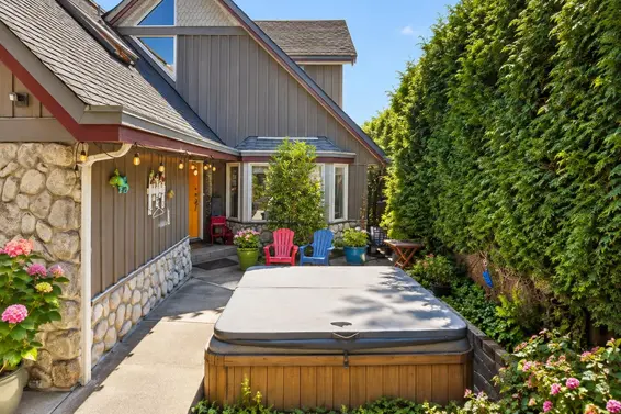 1128 Esplanade Avenue, West Vancouver For Sale - image 32