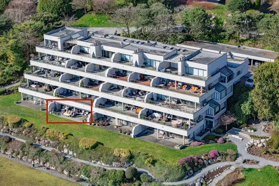 11 2238 Folkestone Way, West Vancouver For Sale - image 1