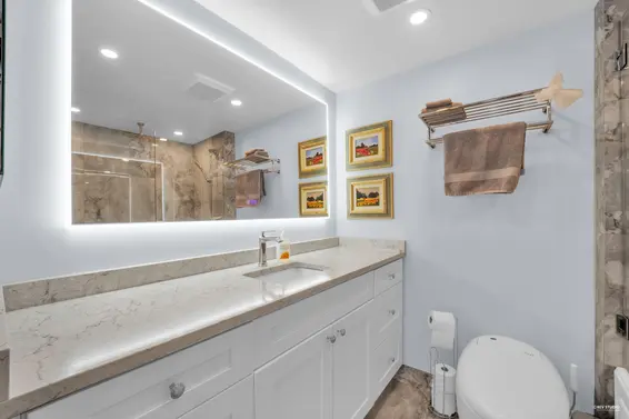 11 2238 Folkestone Way, West Vancouver For Sale - image 21