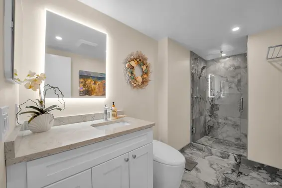 11 2238 Folkestone Way, West Vancouver For Sale - image 22