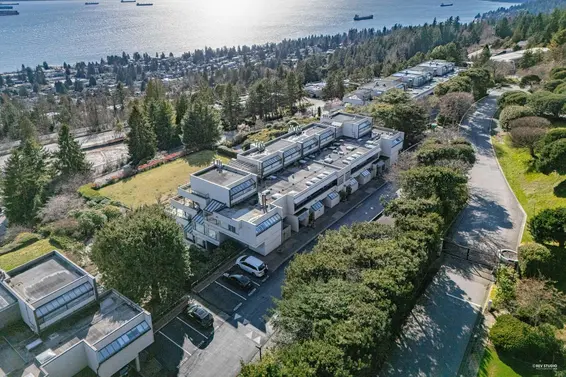 11 2238 Folkestone Way, West Vancouver For Sale - image 5