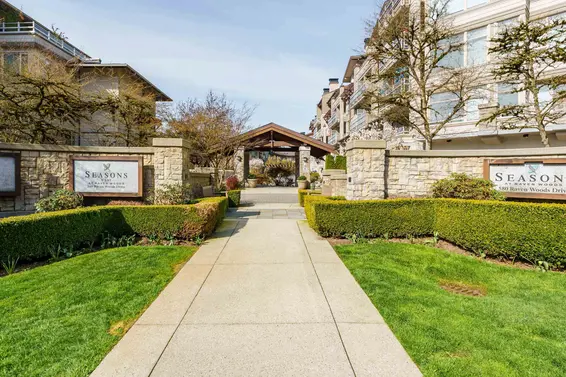 422 580 Raven Woods Drive, North Vancouver For Sale - image 2