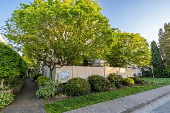 101 131 West 20th Street, North Vancouver For Sale - image 20