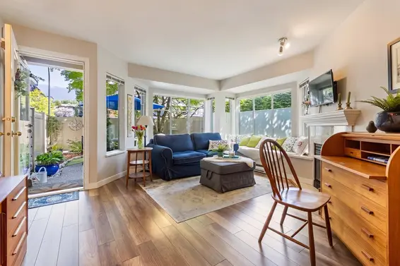 101 131 West 20th Street, North Vancouver For Sale - image 3