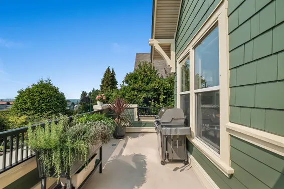 261 East Queens Road, North Vancouver For Sale - image 23