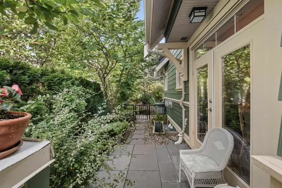 261 East Queens Road, North Vancouver For Sale - image 25