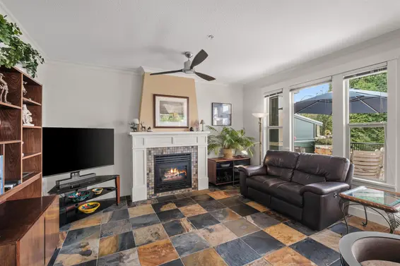 261 East Queens Road, North Vancouver For Sale - image 8
