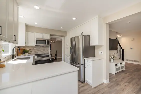 863 Roche Point Drive, North Vancouver For Sale - image 11
